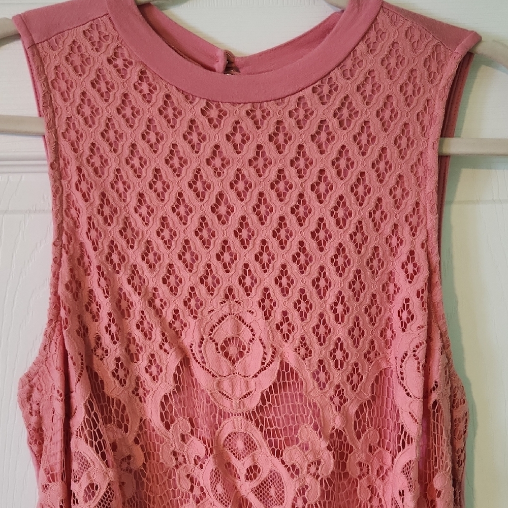 Torrid Pink Lace Sleeveless Blouse- Very Comfortable - Picture 4 of 8